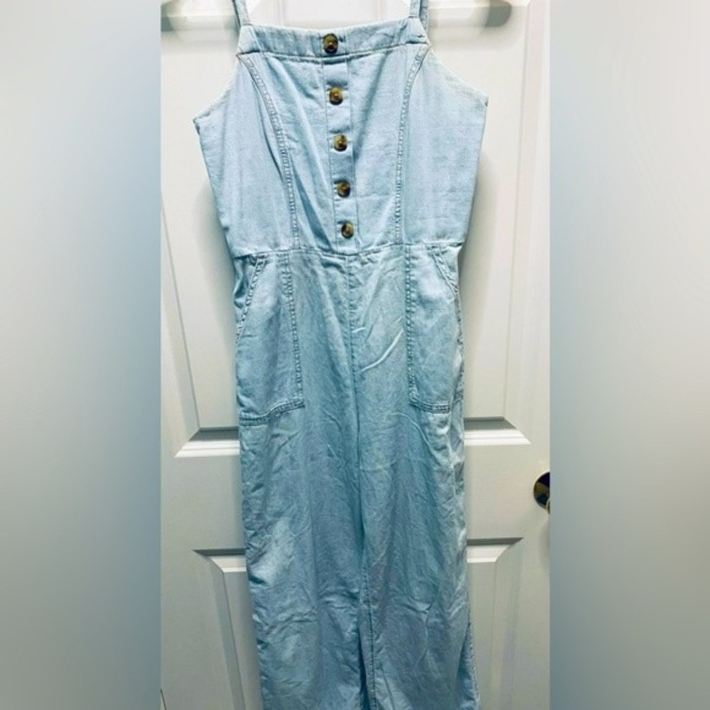 Old Navy's Button-Front Linen-Blend Cami Jumpsuit… - image 1